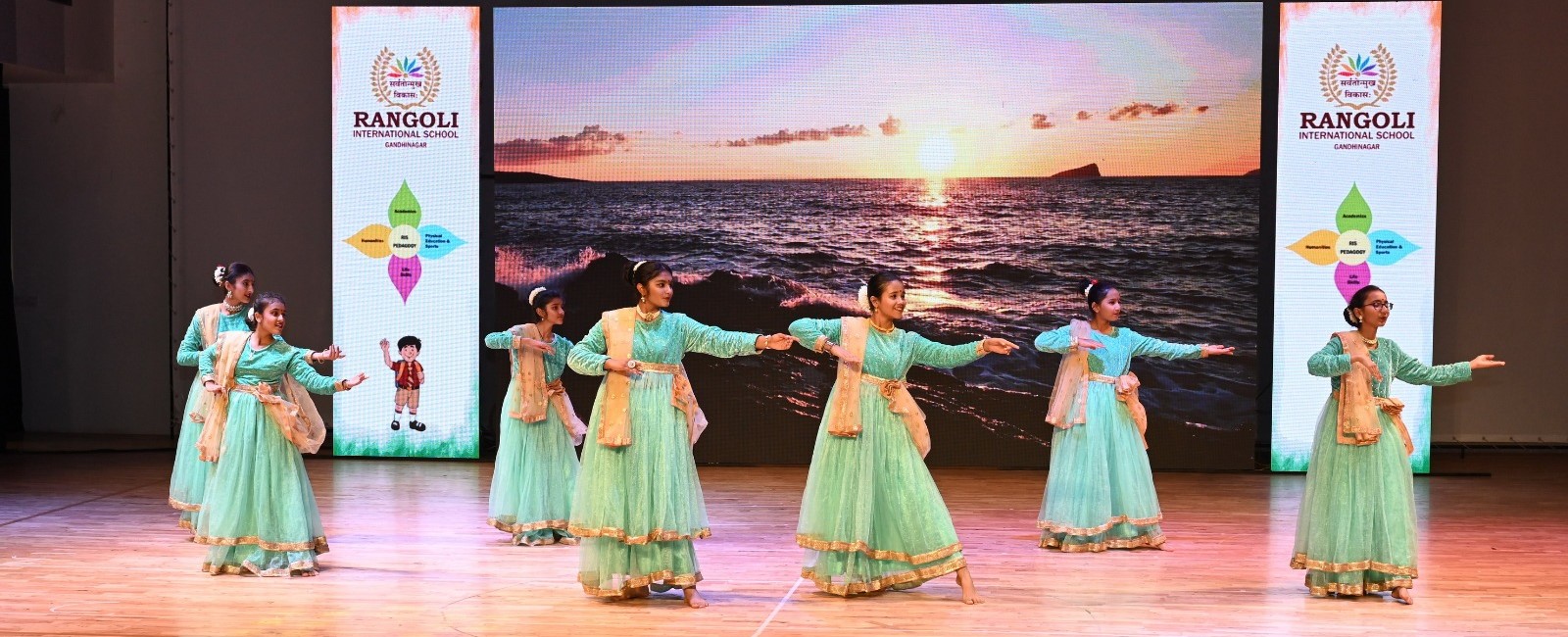 Annual Event Dance girls - banner 4